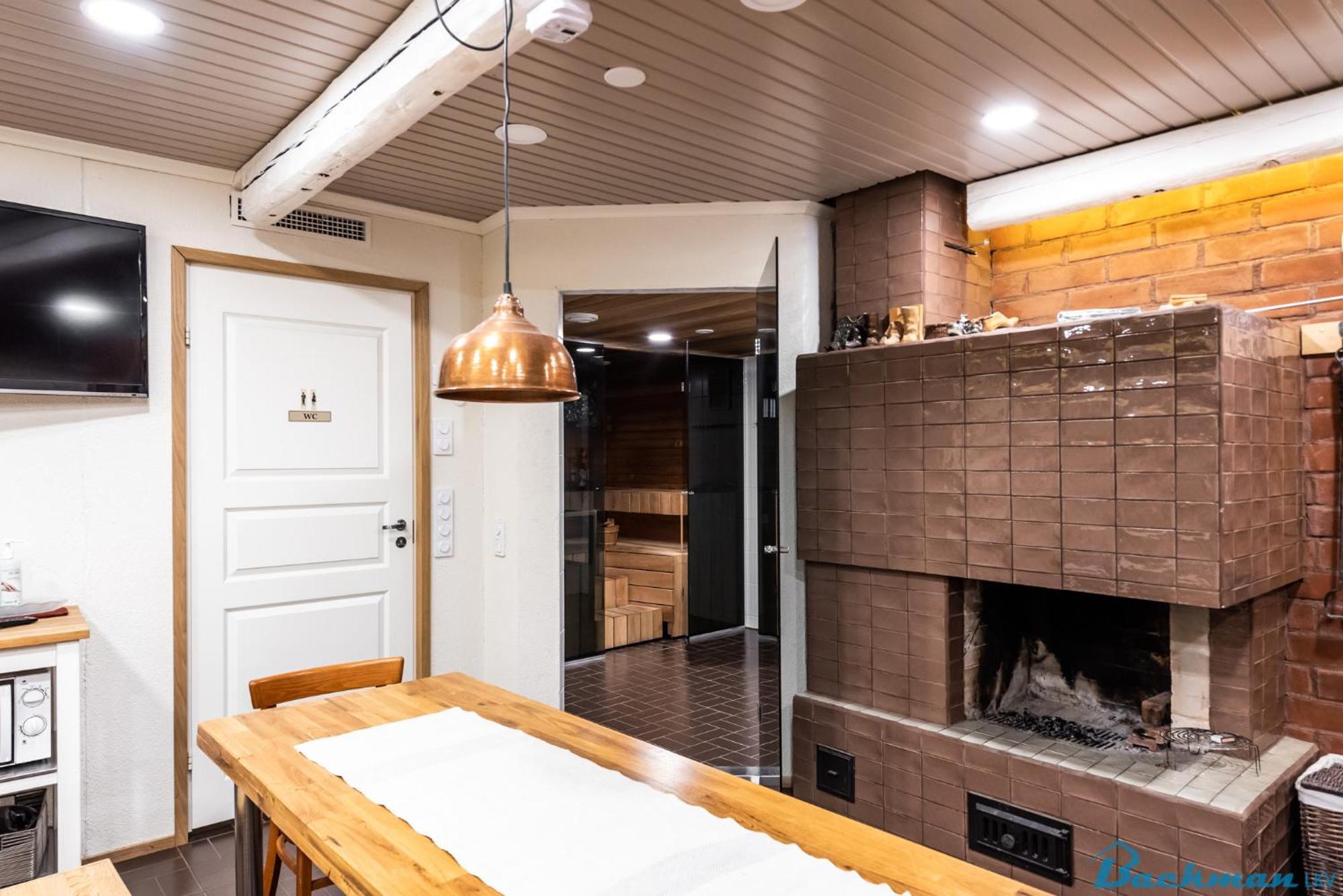 TurusenSaha Guesthouse Oulu Eksteriør billede