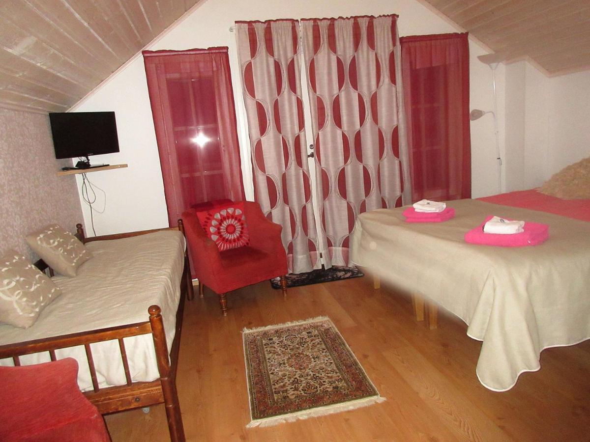 TurusenSaha Guesthouse Oulu Eksteriør billede
