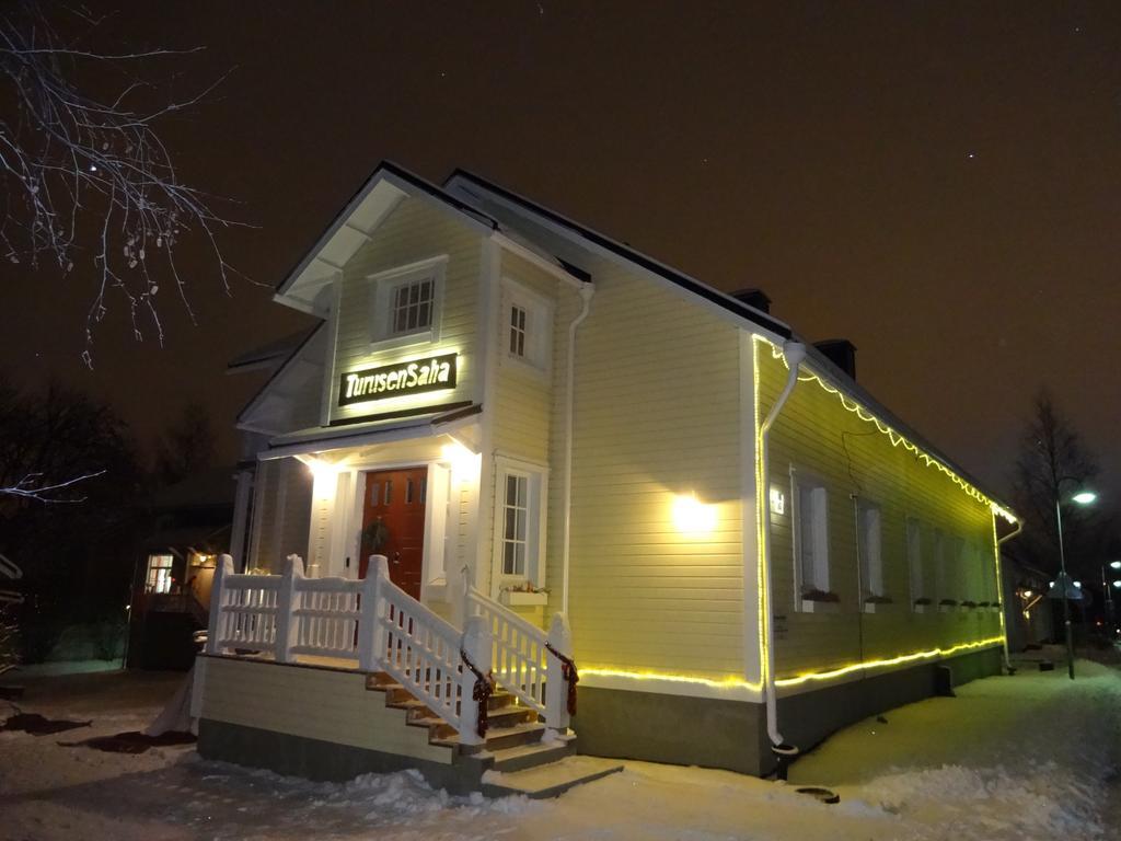 TurusenSaha Guesthouse Oulu Eksteriør billede